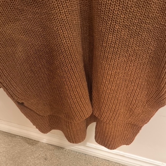 Express Brown V-Neck Sweater with Elegant Back Detail - Picture 2 of 3
